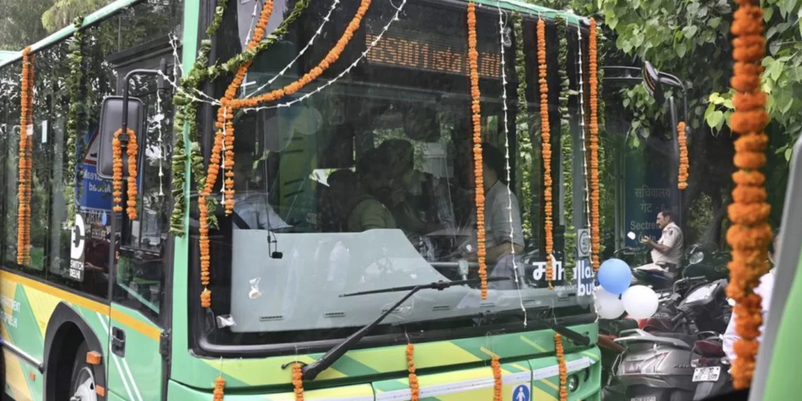 Delhi mohalla Bus new route